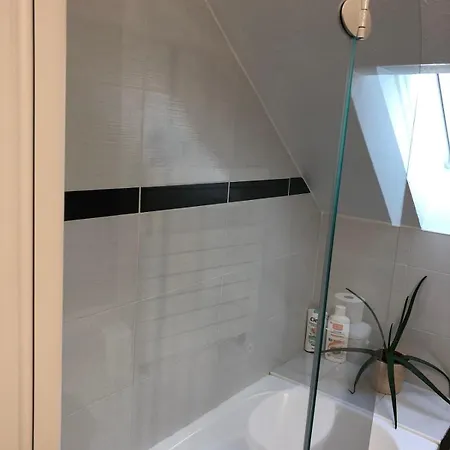 Bel Moderne Emplacement Pour 4pers Et 2ch *
